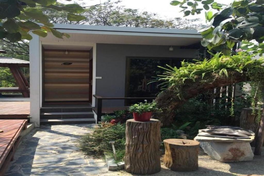 Oyo 271 The Resort Romklao Banguecoque Exterior foto