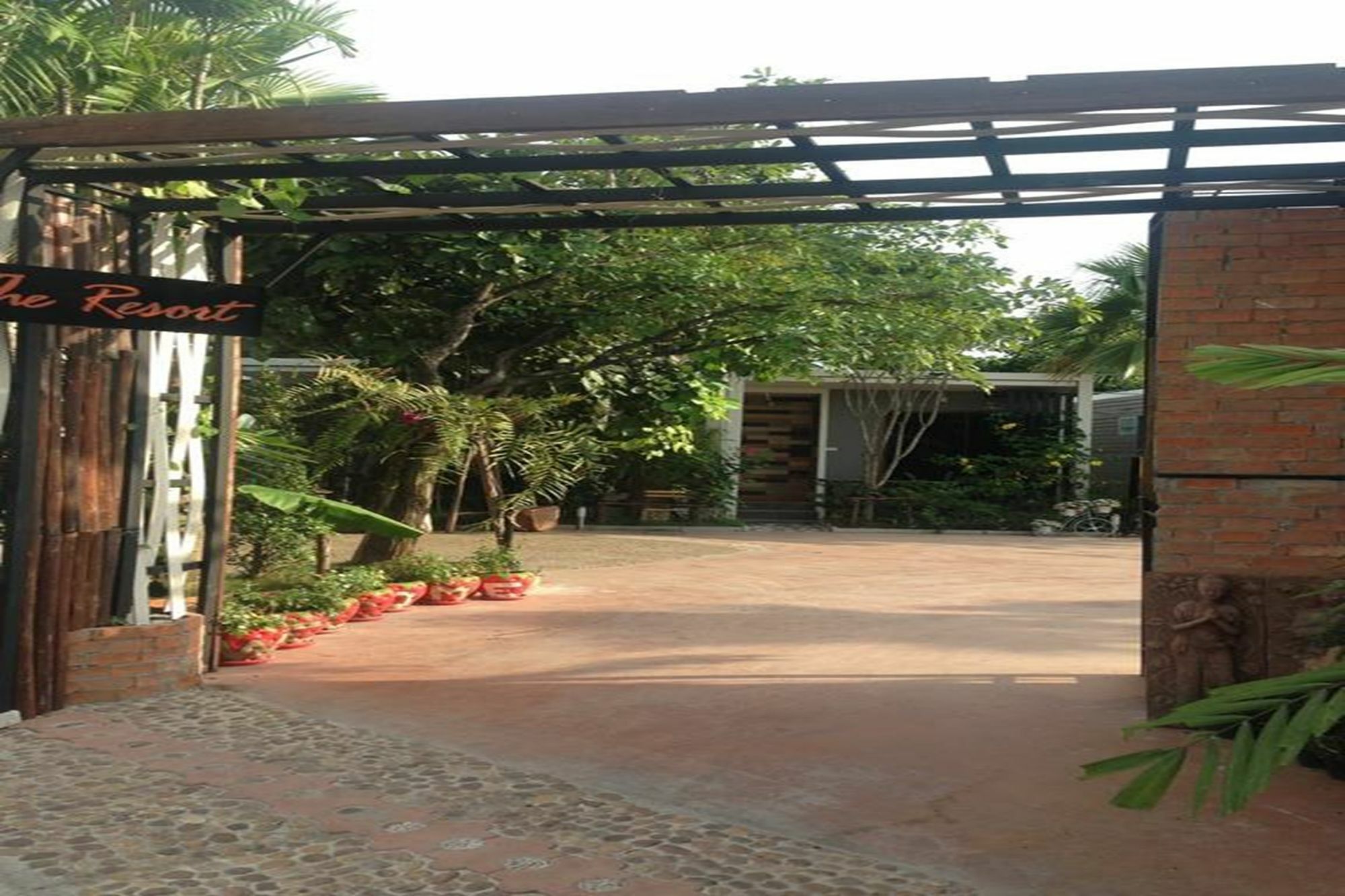 Oyo 271 The Resort Romklao Banguecoque Exterior foto